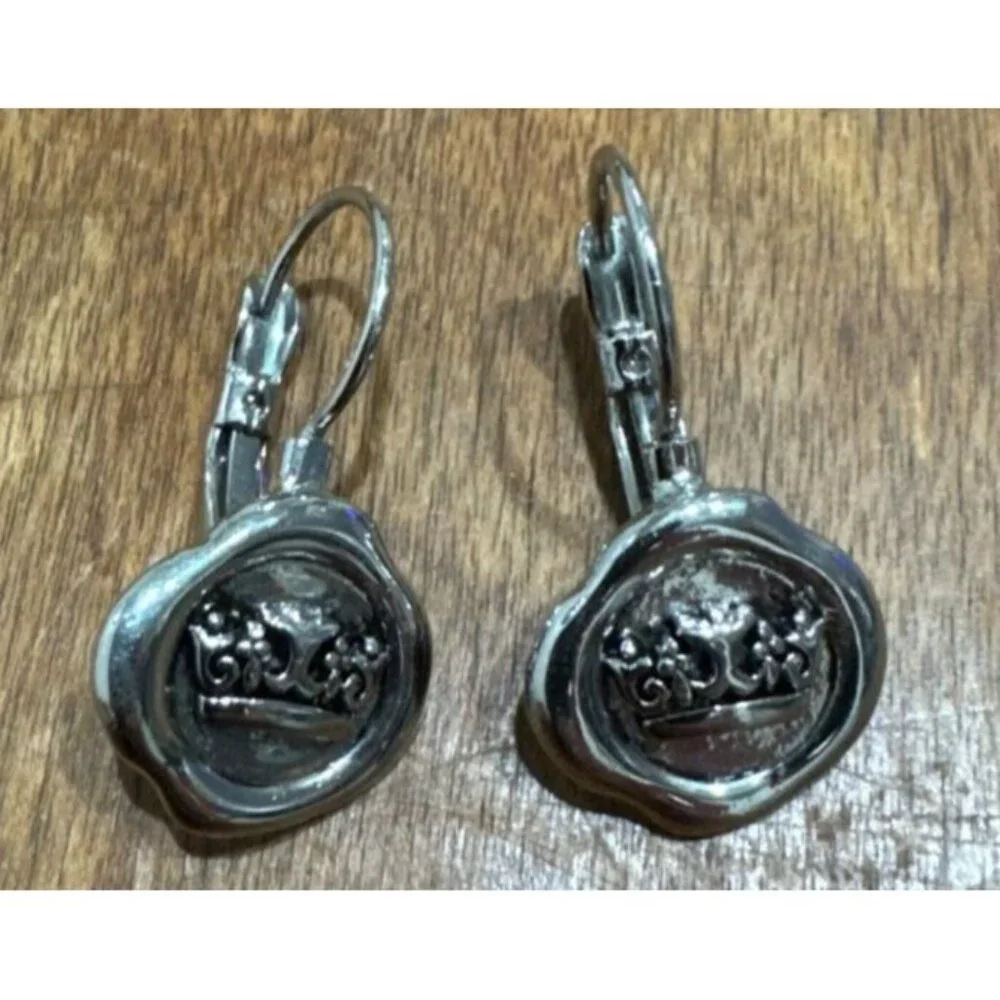 Crown Earrings Leverbacks Silver toned Mini Dress Down or Up Queen Classic - Picture 3 of 6